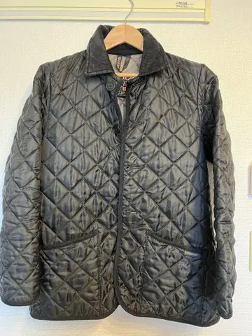 LAVENHAM 블랙 퀼팅 자켓