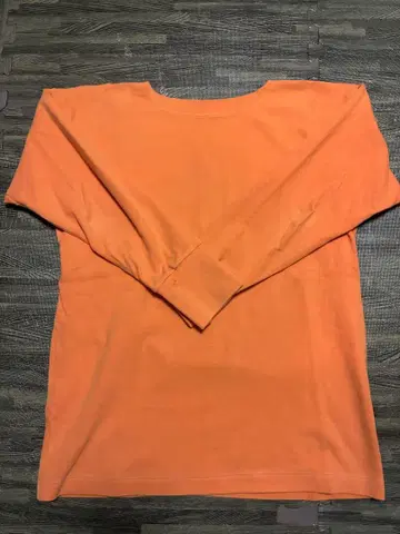 Sans limite 오렌지 긴팔 트레이닝복