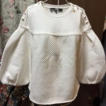 EUSABETTA FRANCHI 화이트 니트 38