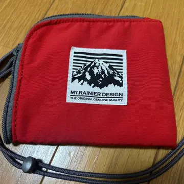 MT. RAINIER DESIGN 넥 지갑