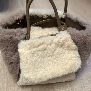다이애나 퍼 토트백