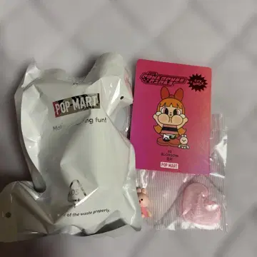 POP MART x CRY BABY 파워퍼프 블로섬
