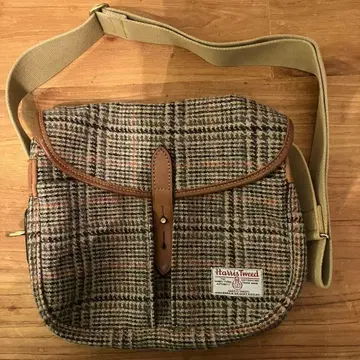 Harris Tweed 체크 무늬 숄더백