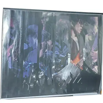 UVERworld 포스터