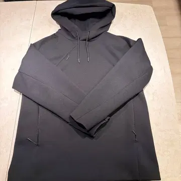후드티 (White Mountaineering)
