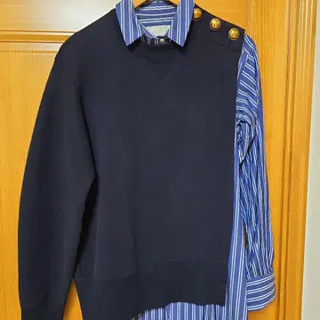 사카이 sacai 스웨트셔츠와 셔츠의 긴팔 셔츠 원피스