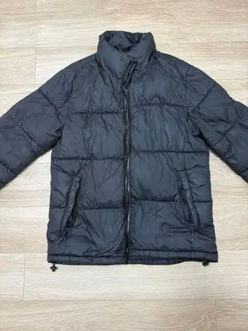 ZARA 블랙 다운 자켓