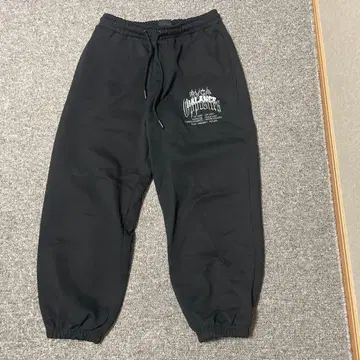 RVCA 블랙 스웨트 팬츠