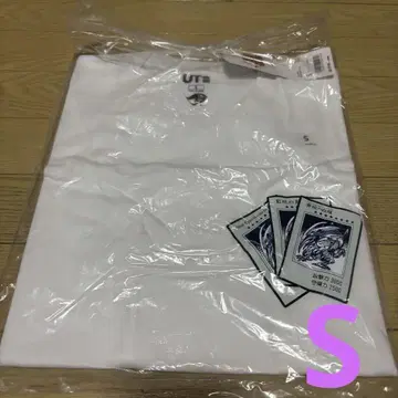 유니클로 UT 유희왕 푸른 눈의 백룡 T셔츠 S 사이즈
