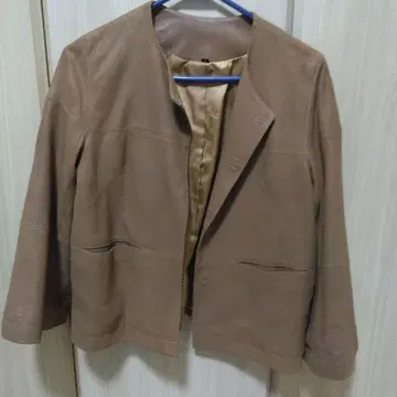 브라운 가죽 노카라 자켓