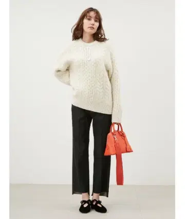 밑단 단차 테이퍼드 데님 팬츠 [ 손세탁 가능 ] 인디고 블루