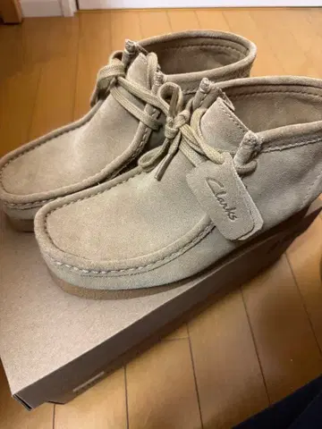 Clarks Wallabees 베이지