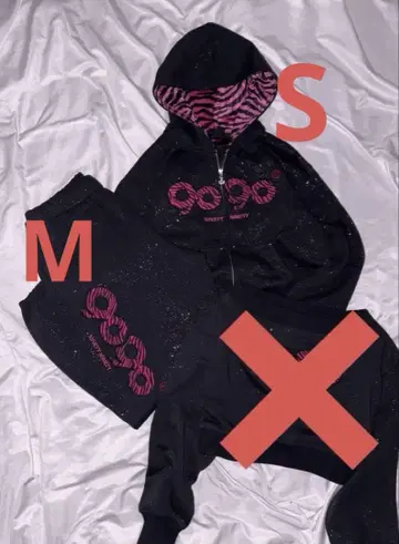 9090 girl OG Logo Glitter Hoodie setup