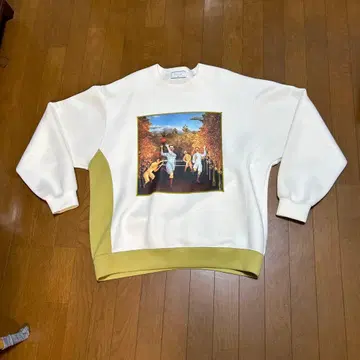 TAUPE 아트 프린트 화이트 맨투맨 ( 시착만 한 상품 )