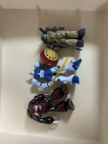 건담 프라모델 묶음 판매