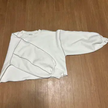 archives 퍼프 슬리브 크롭 맨투맨 화이트