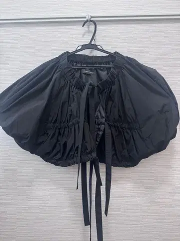 MAISON SPECIAL 블랙 벌룬 가디건 볼레로