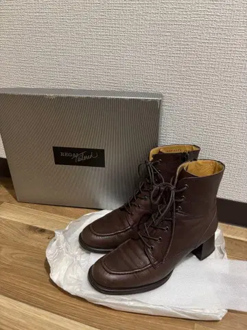REGAL 리갈 브라운 가죽 부츠 (박스 포함)
