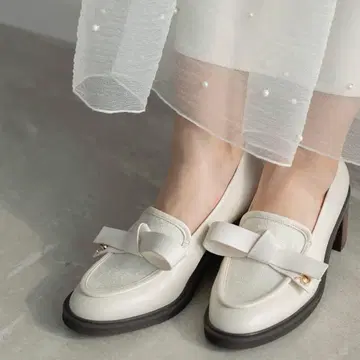 RANDA 리본 디자인 볼륨 로퍼