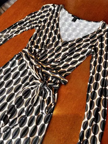 MNG SUIT XS 긴팔 랩 원피스