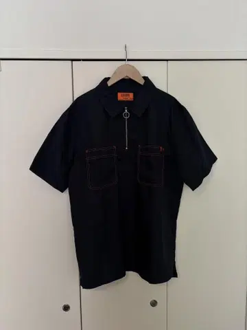 UNIVERSAL OVERALL MORGAN HOMME 반팔 셔츠