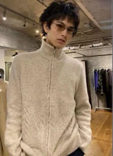 Arnar mar jonsson (현 RANRA) 드라이버 니트