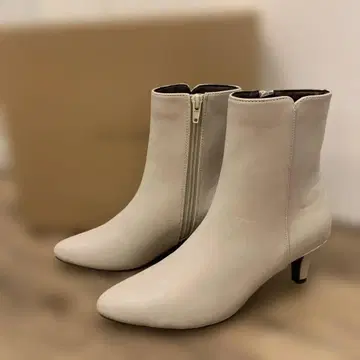젤리빈스 아이보리 숏부츠