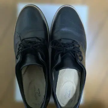 Clarks Ultimate Comfort 블랙 가죽 신발