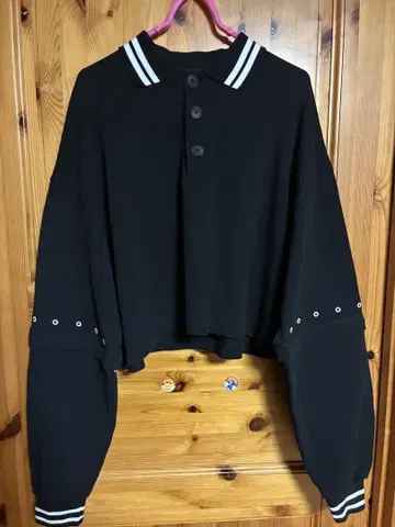 GRANCY 피케 셔츠 블랙 짧은 기장