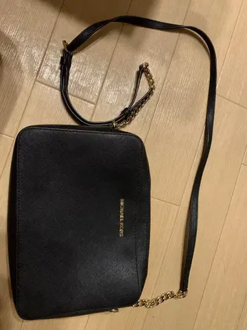 MICHAEL KORS 블랙 숄더백