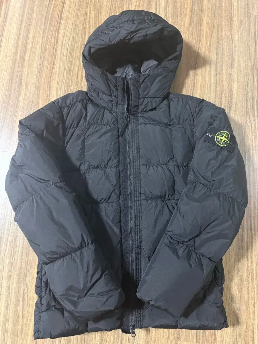 Stone Island Padded Jacket M