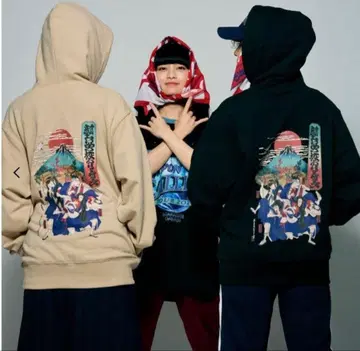 아타라시가쿠인 리더즈 우키요에 지퍼 후드티 블랙