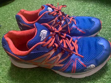 THE NORTH FACE 트레일 러닝화 26.5cm