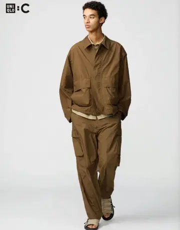 유니클로C 코튼 숏 블루종 와이드 핏 카고 팬츠
