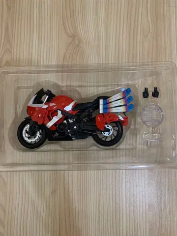 S.H.Figuarts 부스트 스트라이커