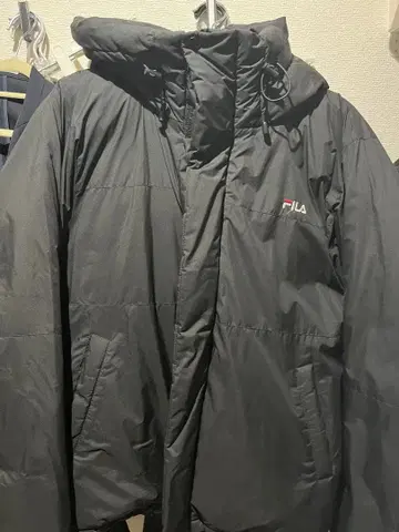 FILA 블랙 다운 자켓 O 사이즈
