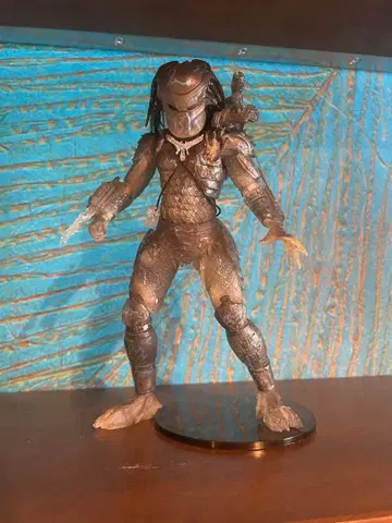 NECA 네카 프레데터 피규어