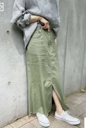 스픽스팬 면린넨 치노 맥시 롱 스커트 베이지