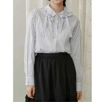 메리제니 리본리본 셔츠 믹스 스트라이프 블라우스 화이트 그레이
