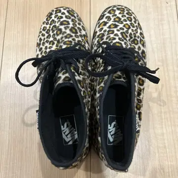 VANS 레오파드 무늬 스니커즈 여성용