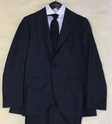 최종 가격 컨디션 최상 유나이티드 애로우즈 네이비 스트라이프 수트 48