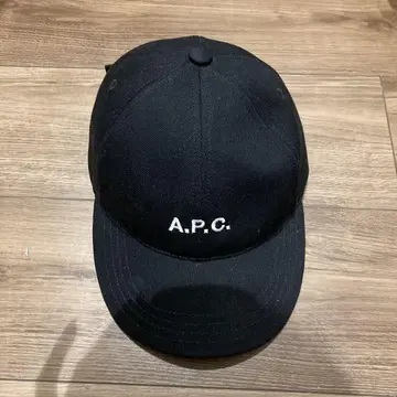 A.P.C. 캡 블랙 58