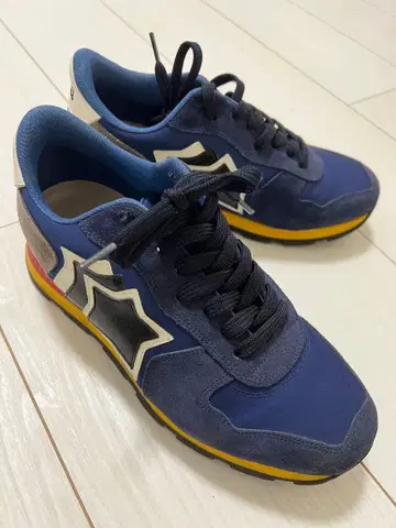 아틀란틱 스타스 스니커즈