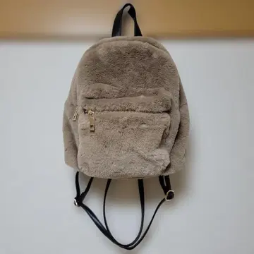 CECIL McBEE 브라운 퍼 백팩