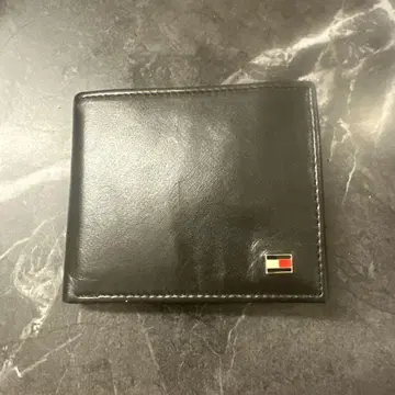 Tommy Hilfiger 접이식 지갑 블랙 가죽
