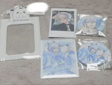 클레노아 실버나 폴라로이드 홀더 폴라로이드 캔뱃지 세트 2