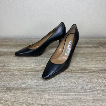 미사용 새상품 펠리코 펌프스 블랙 37 사이즈