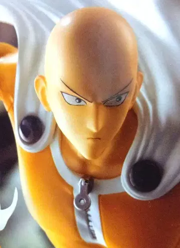 원펀맨 사이타마 피규어