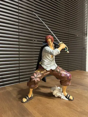 원피스 피규어 샹크스