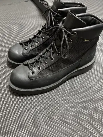 DANNER 필드 블랙